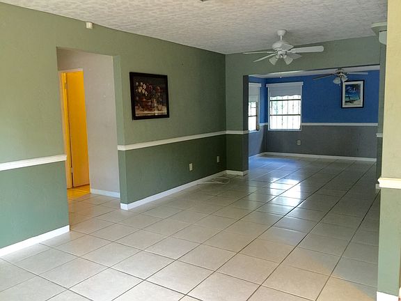 4th image of 4694 31st Ave N