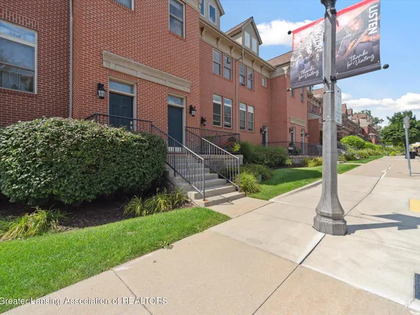 1313 Turner St, Lansing, MI 48906
