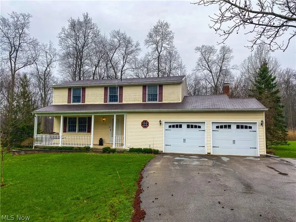 11011 Sunshine Dr, Chardon, OH 44024