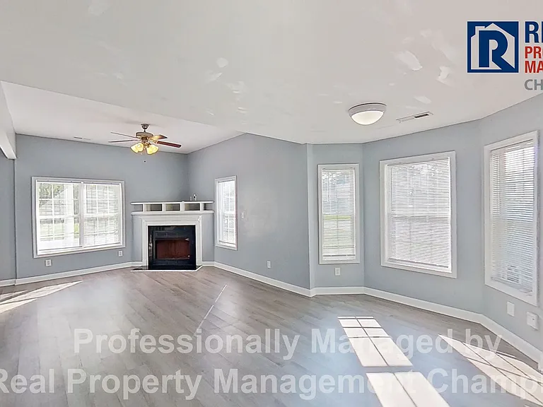 27 Jasmine Ln — Photo 3