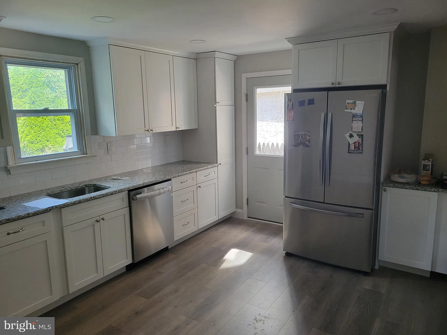 3 bed, 1.5 bath, 1248 sqft, $2,790 — Photo 2