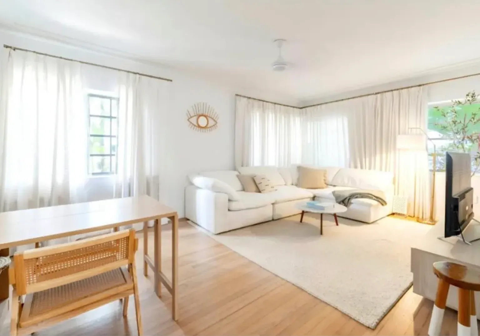 1 bed, 705 sqft, $2,950 — Photo 1