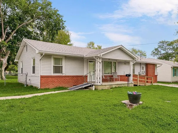 104 W Park St, Butler, MO 64730