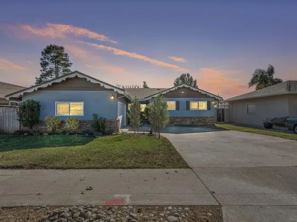 21 Andrews Dr, Hollister, CA 95023