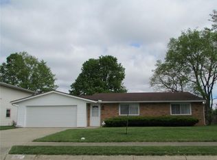 2070 Simon Ct, Springfield, OH 45503