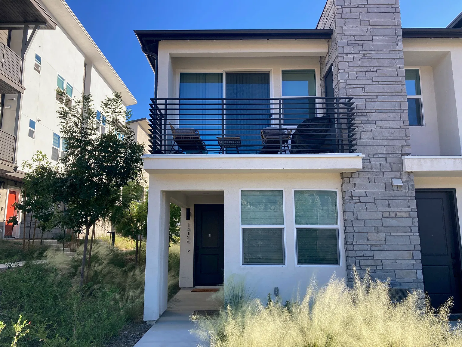 2 bed, 1500 sqft, $3,995 — Photo 1