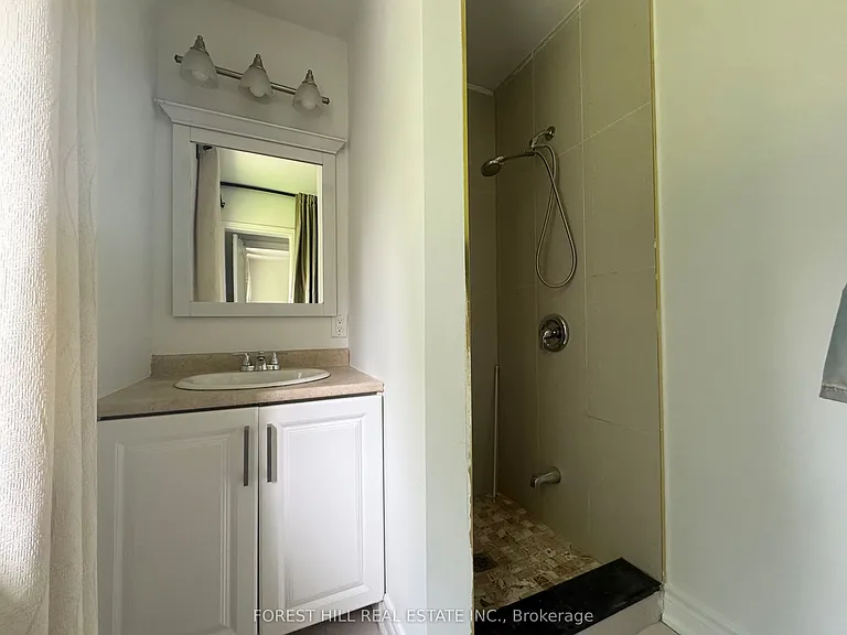 174 McKee Ave — Photo 12
