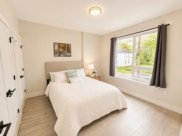 130-131 Ellis Ave #204 — Photo 6