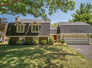 15062 Isleview Dr, Chesterfield, MO