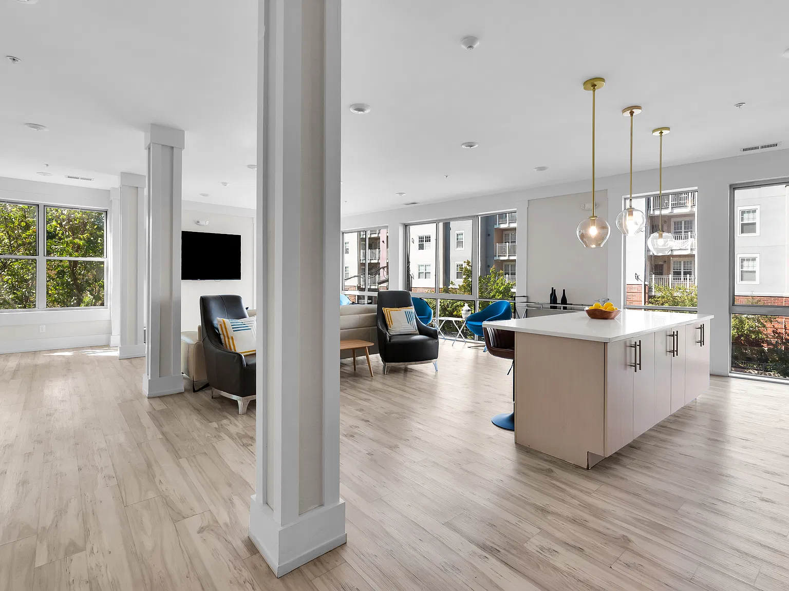 Bedford Hall Apartments — Photo 3