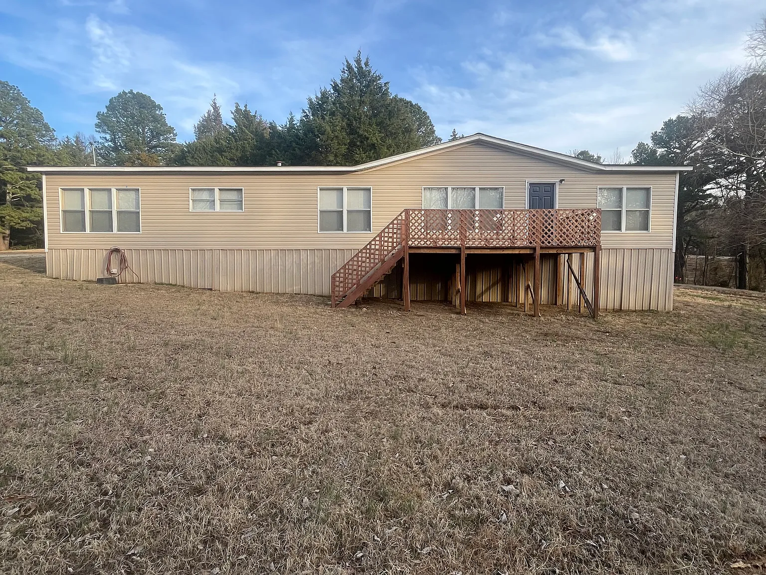3 bed, 1792 sqft, $1,250 — Photo 1