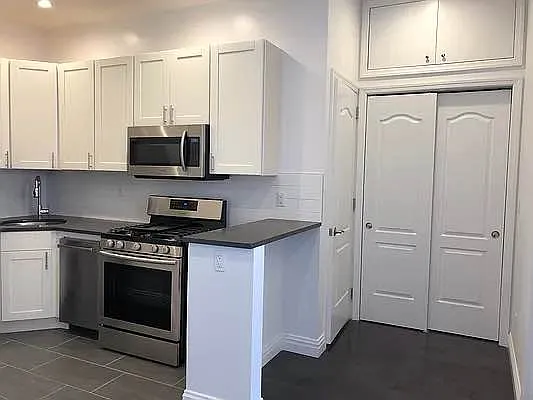 Rented by CNYC Apartments | media 25