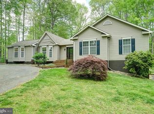 130 Oakleigh Ln, Bumpass, VA 23024
