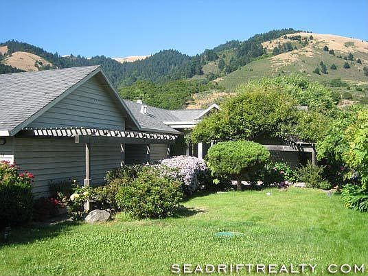 Country home in Seadrift at Stinson Beach