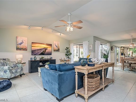 5th image of 6413 Royal Woods Dr