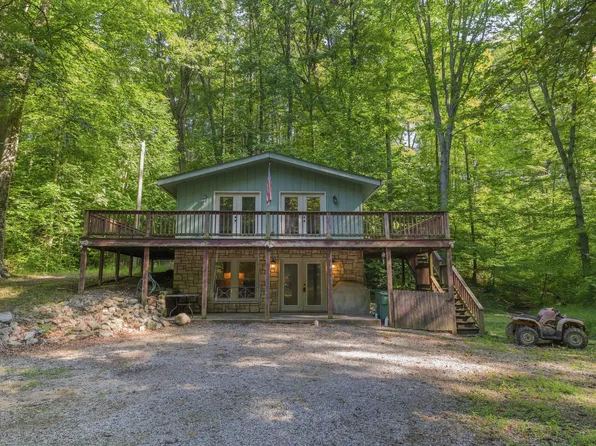 4699 E Sunnyslope Dr, Martinsville, IN 46151