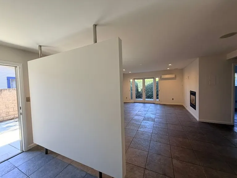 3785 Pershing Ave — Photo 12