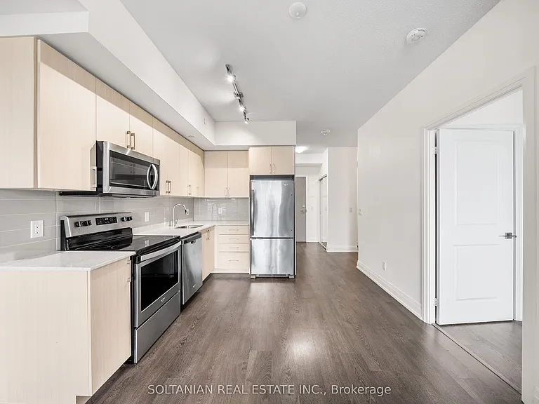 591 Sheppard Ave E #520 — Photo 13