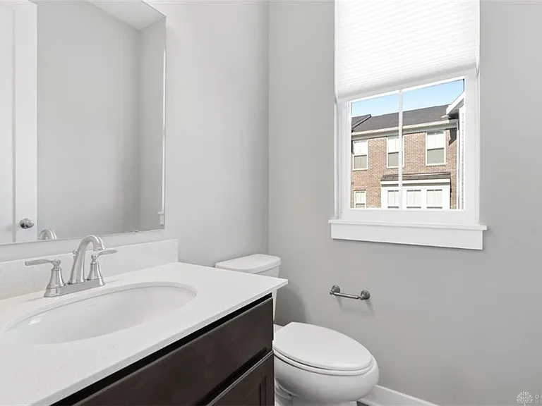 7241 Otley Dr — Photo 30
