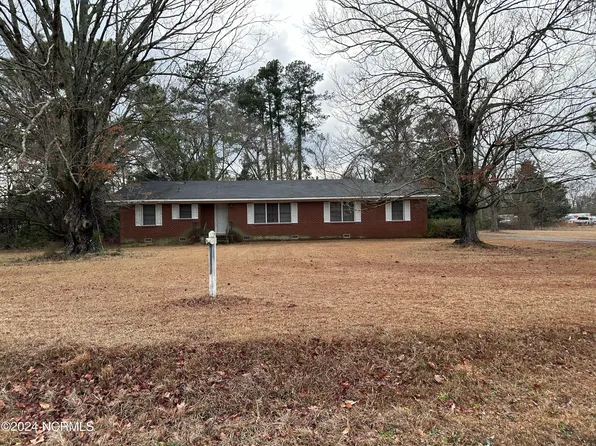 419 N King Street, Laurinburg, NC 28352