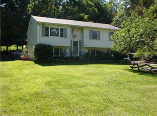 85 Williams Rd, Colchester, CT 06415