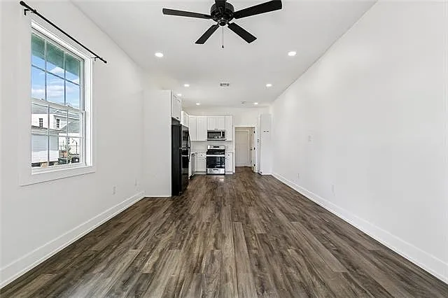 431 S Genois St — Photo 7