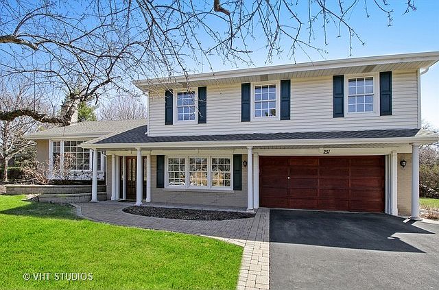 1st image of 251 Park Dr
