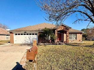 6340 Lake Plantation Dr, Jacksonville, FL 32244