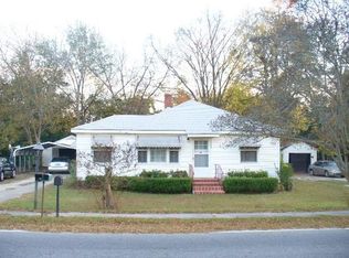1406 W Moore St, Dublin, GA 31021