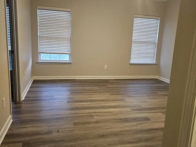 2005 Cambridge Beltway Dr — Photo 12