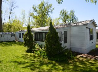 384 Penny Ln, Shelburne, VT 05482