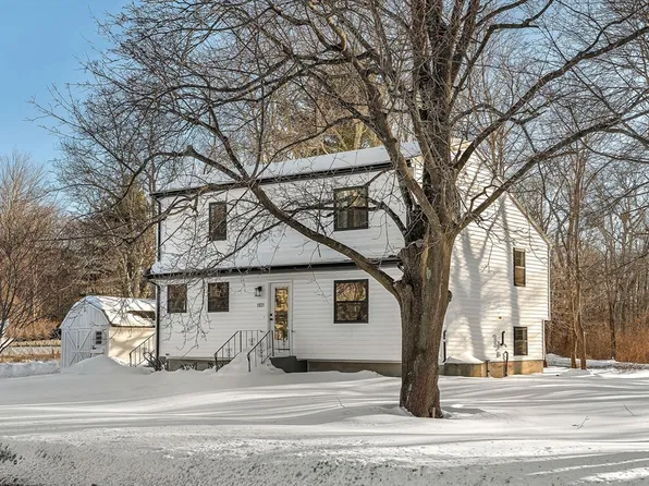 1831 Turnpike St, Stoughton, MA 02072
