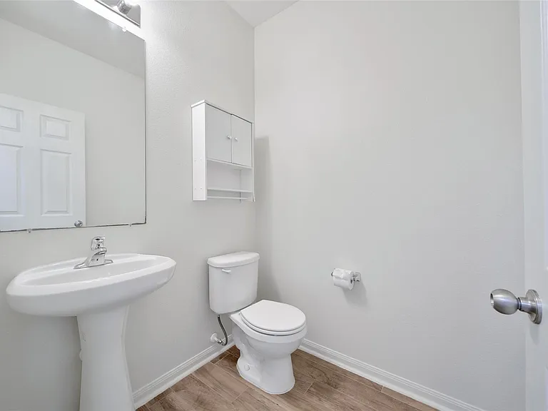 305 Crooked Pine Ct — Photo 23