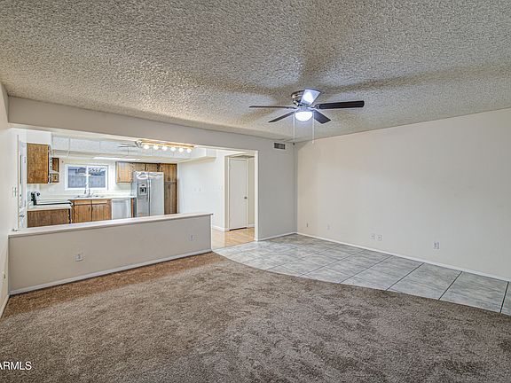 4th image of 5562 W EDGEMONT Avenue