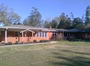 1020 Old River Rd, Carthage, NC 28327