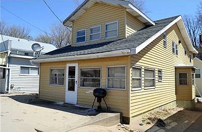 1st image of 3145 Lake Front Dr