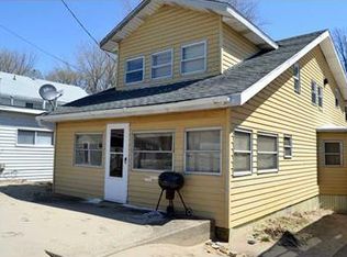 3145 Lake Front Dr, Erie, PA