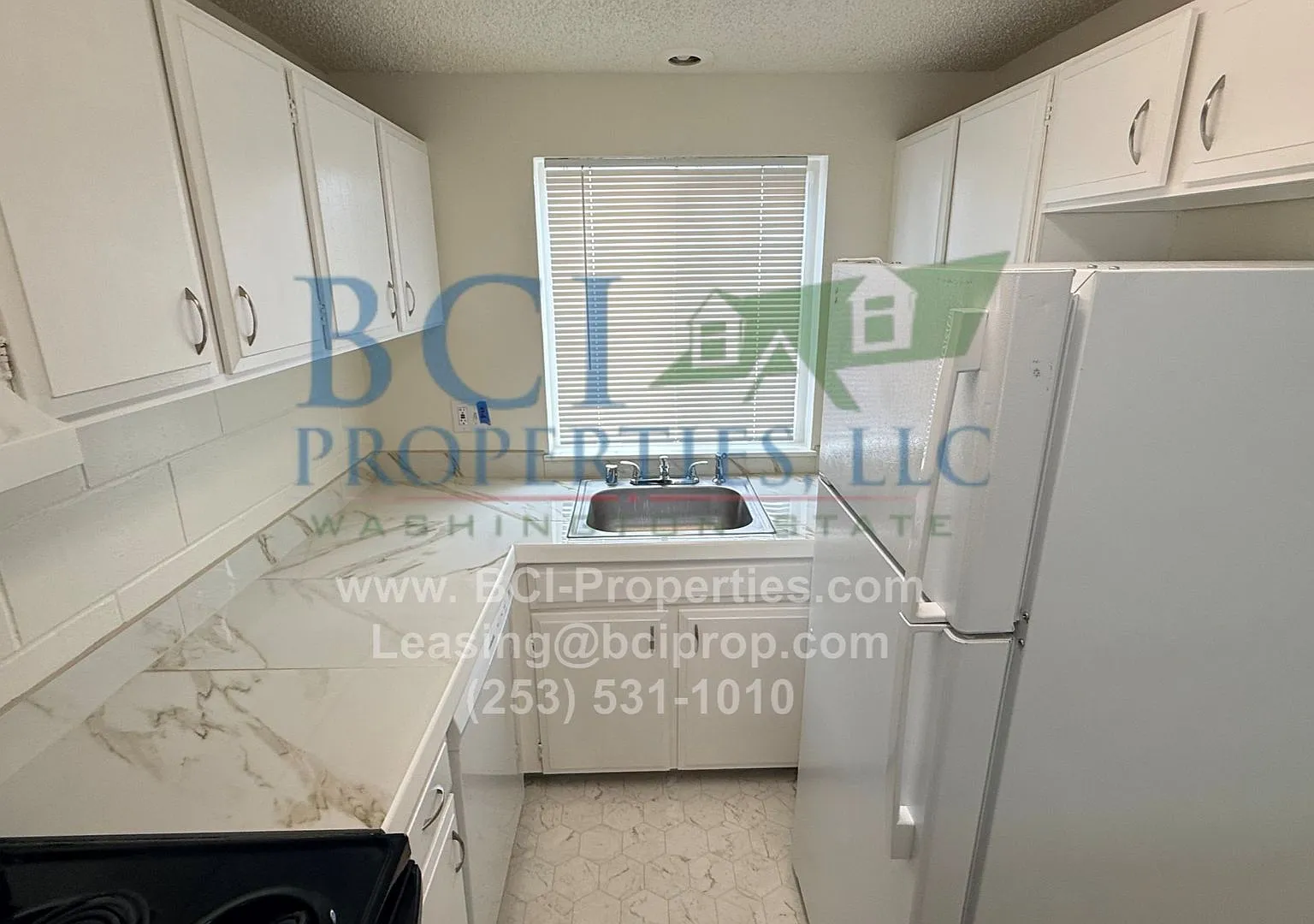 Deville Townhomes — Photo 1