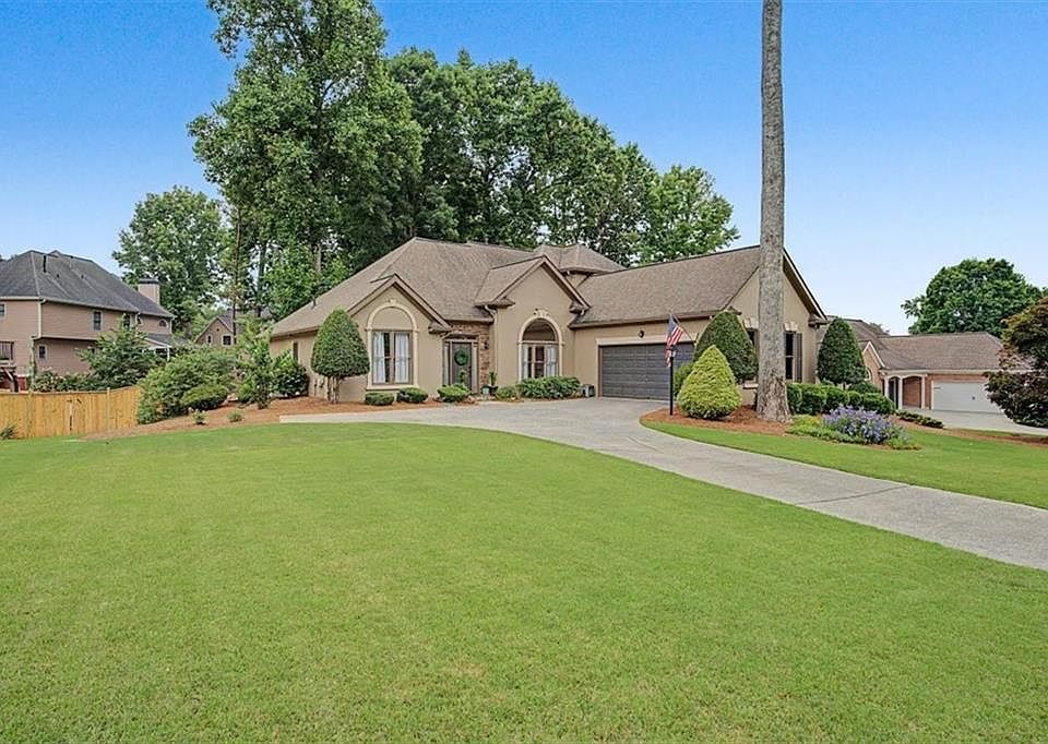 1st image of 5403 Amity Dr