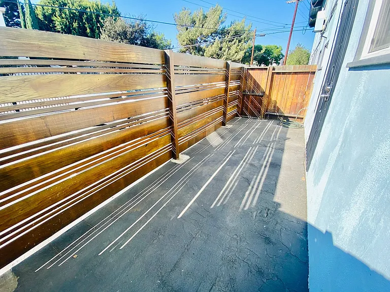 9025 National Blvd — Photo 26