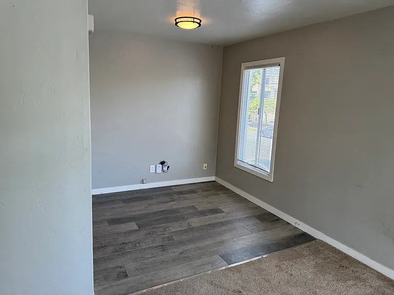 2116 California St #B — Photo 10