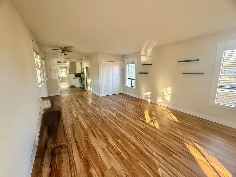 4315 Fawcett Ave — Photo 12