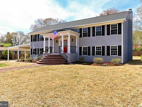 3rd image of 8702 Camden St
