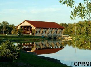 3235 W Covered Bridge Dr, Lincoln, NE 68523