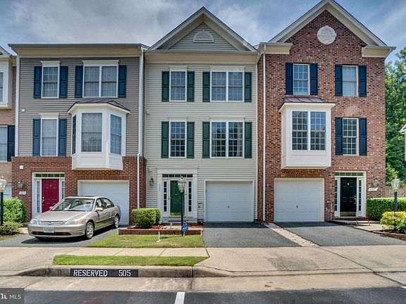 2nd image of 505 Galway Ln