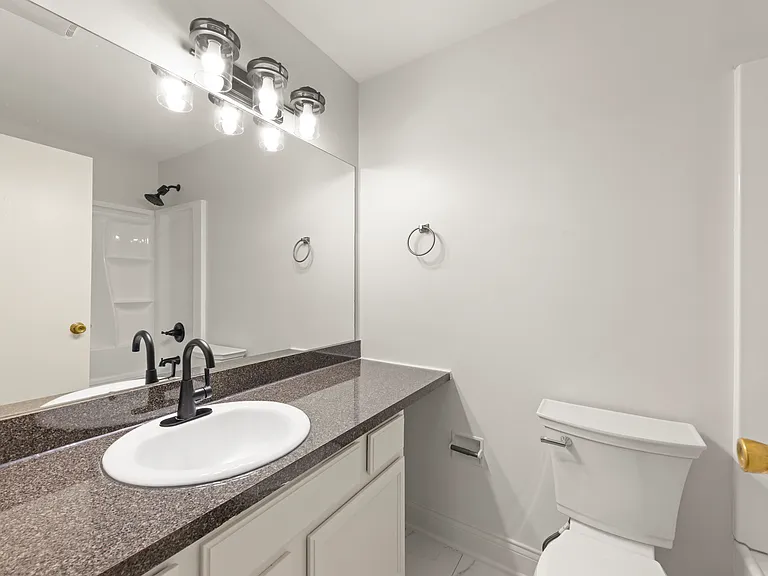 5821 Oakwood Dr #A — Photo 14