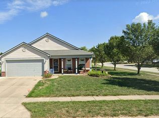 903 Needle Ridge Ln, Brownsburg, IN 46112