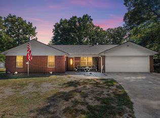 10823 Wyllia Rd, Benton, AR 72019
