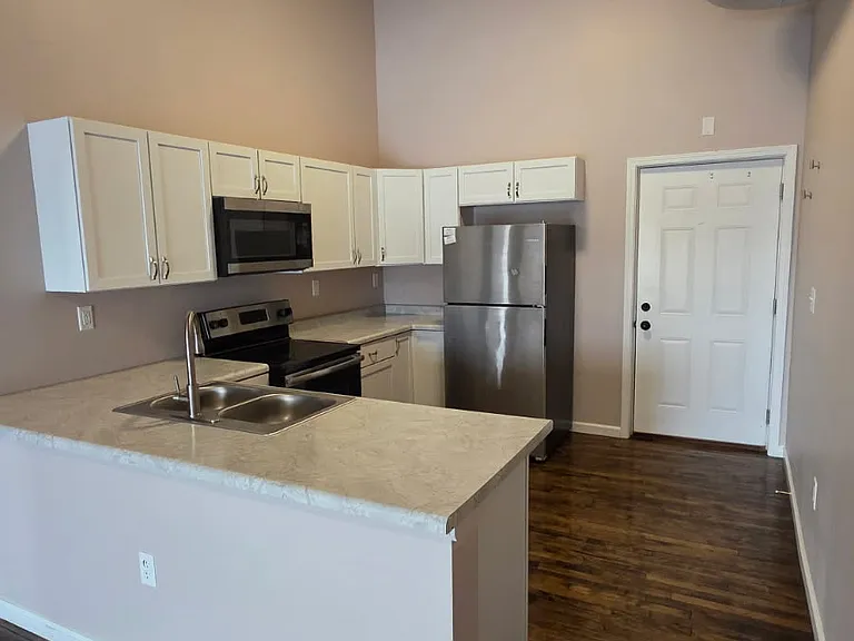 Esser Lofts — Photo 13
