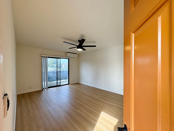 2nd image of 2831 Soscol Ave #2837